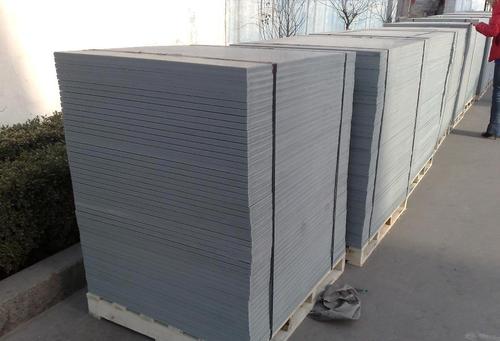 <a href=http://m.kimurakaisei.com/ target=_blank class=infotextkey>免燒磚托板</a>的種類